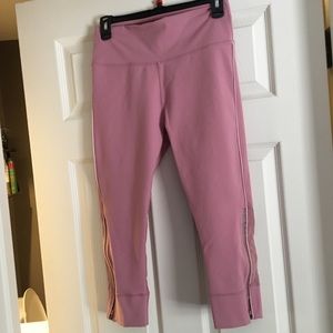 Fabletic Capri Legging